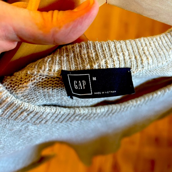 Gap Sweater Grey - Picture 3 of 3